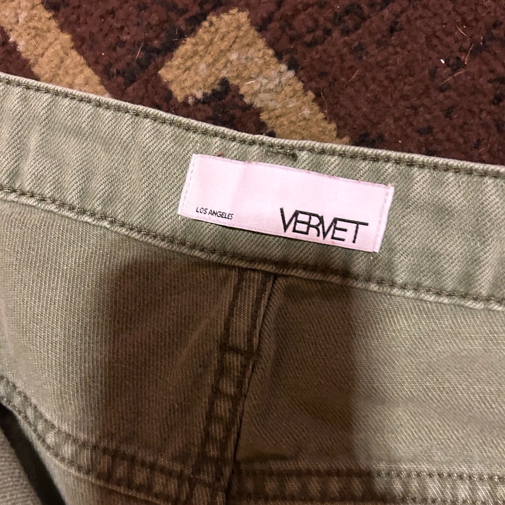 Vervet size 30 jeans.